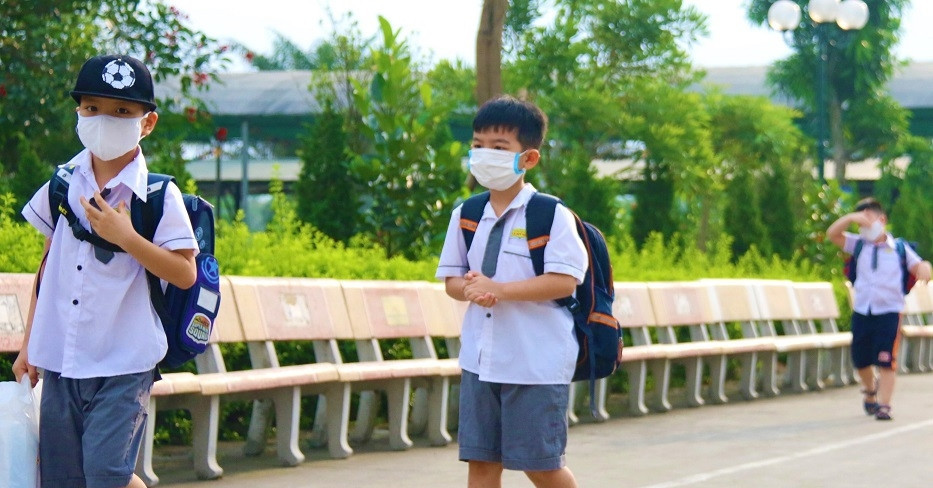 Hanoi orders schools to halt outdoor activities during extreme heat
