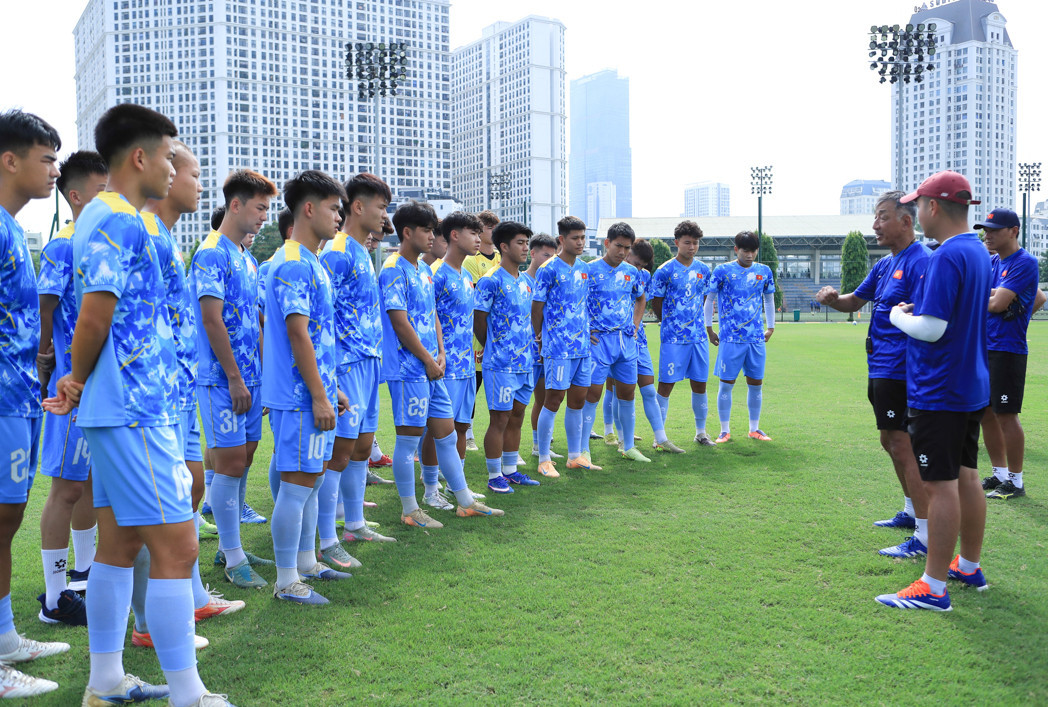 u19 viet nam 1.jpg