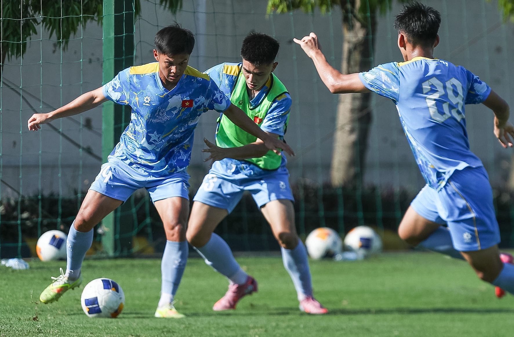 u19 viet nam 1.jpg