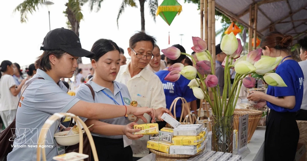 Hue Vegetarian Food Festival 2026 opens, promoting green living, cultural values