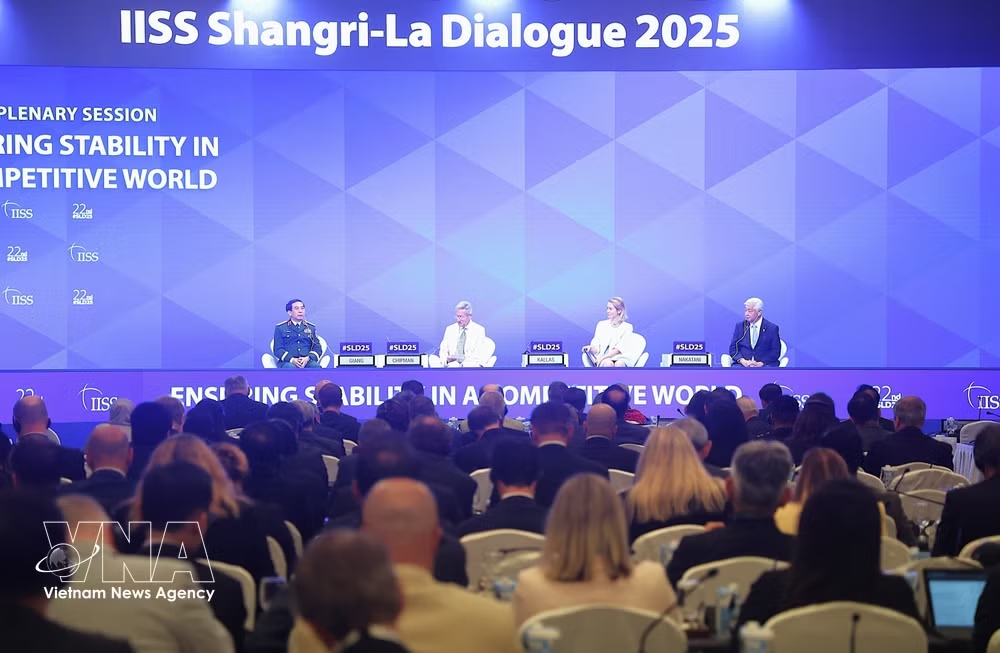 General Phan Van Giang, Minister of National Defence of Vietnam, attends the 22rd Shangri-La Dialogue in 2025. (Photo: VNA)