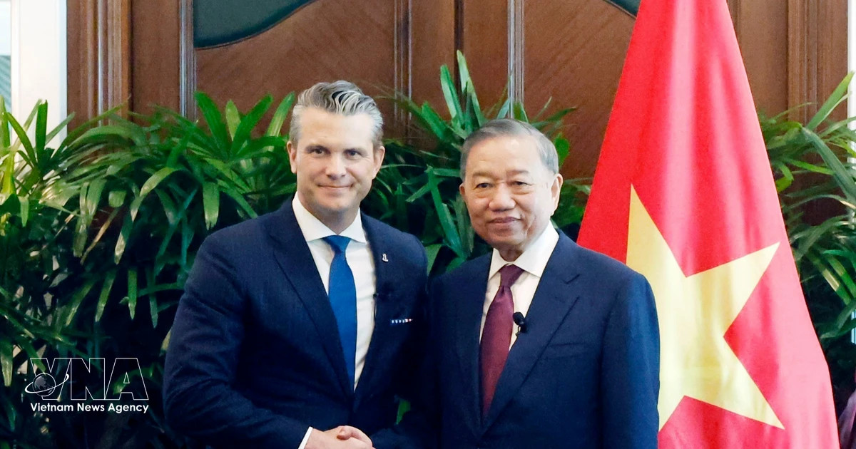 VN leader receives foreign defence ministers on Shangri-la Dialogue sidelines