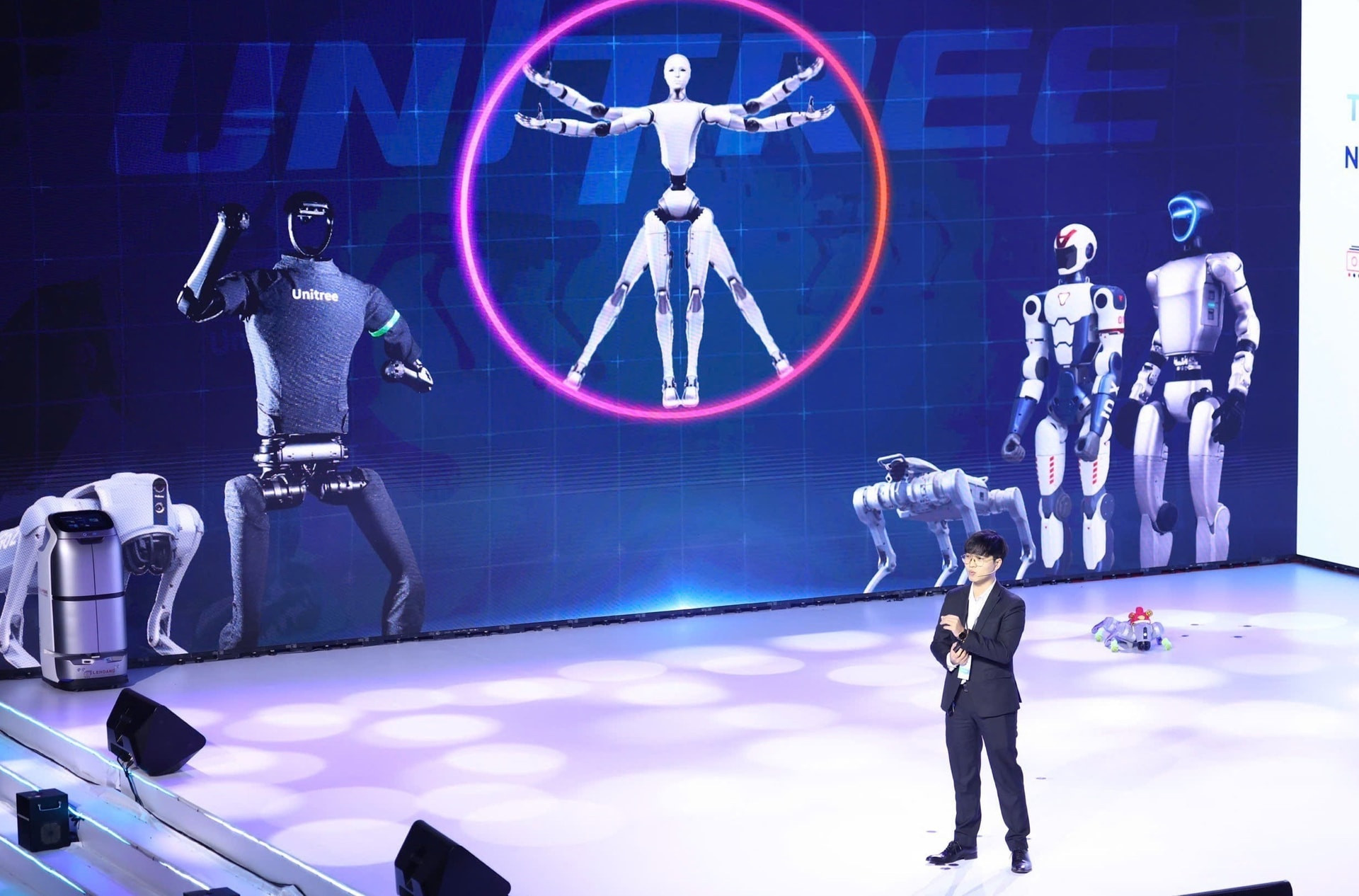 vnanet_potal_tp_ho_chi_minh_chuong_trinh_tech_awards_2025_8518805.jpg