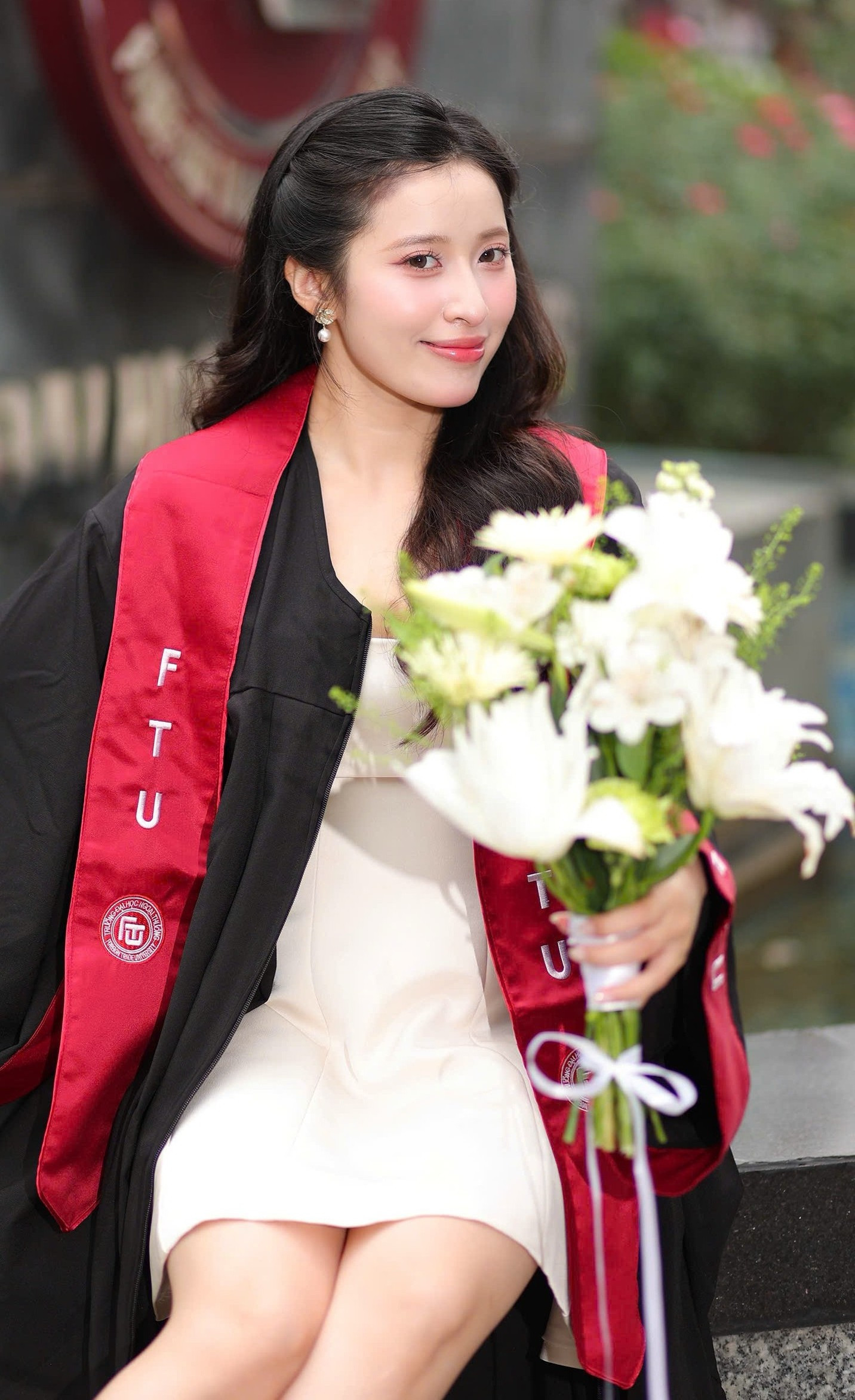 thu khoa FTU Linh.jpg