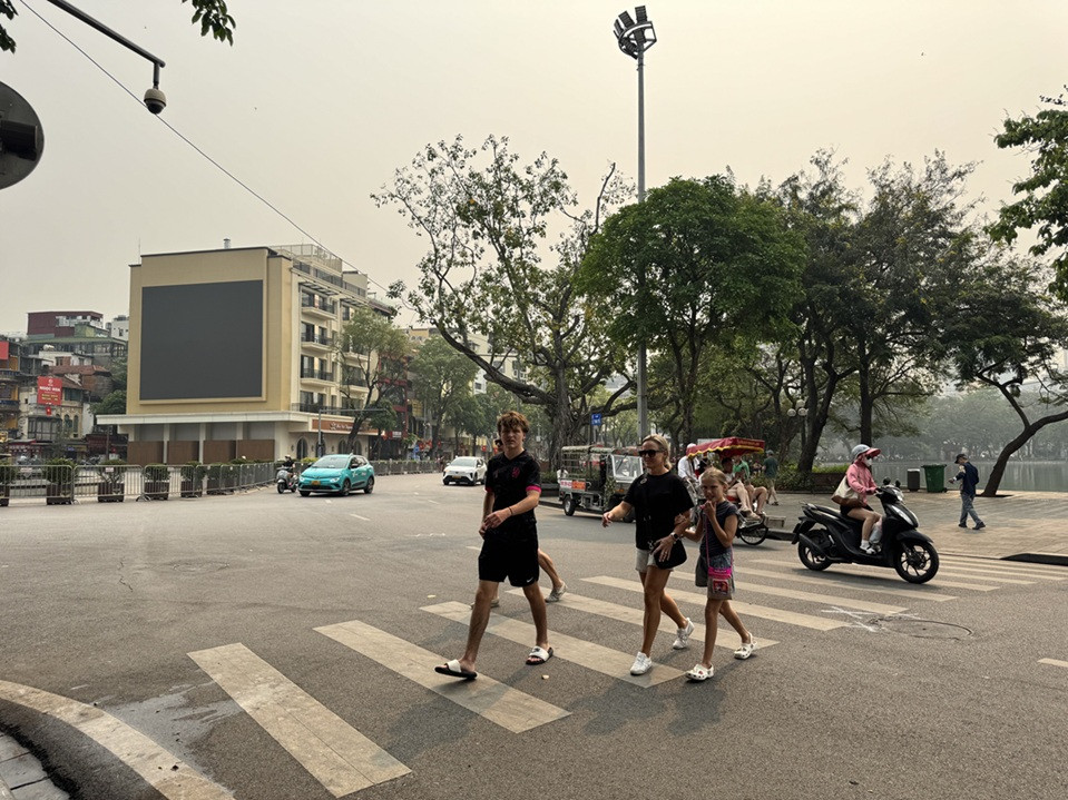 hanoi travel1.jpg