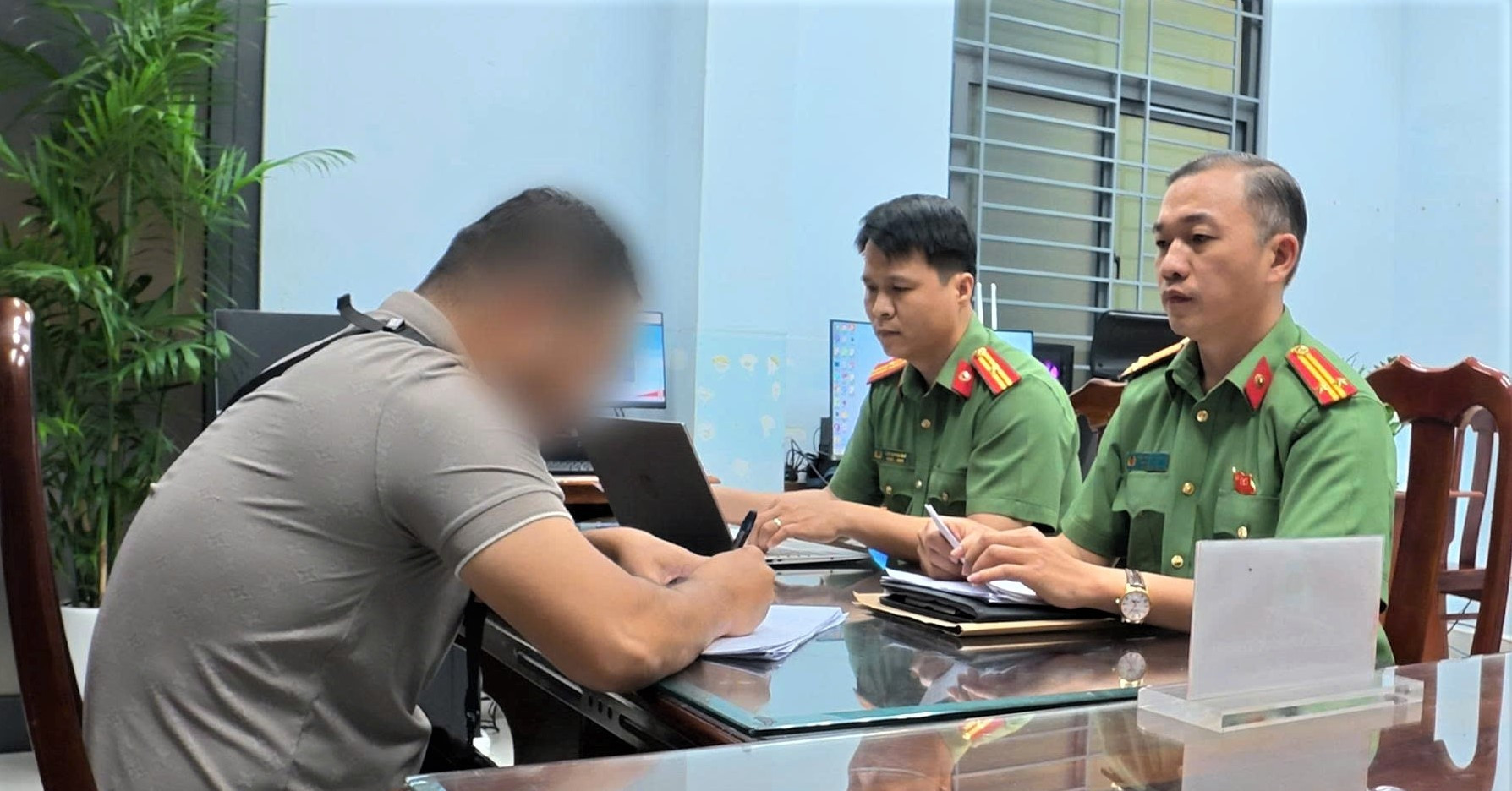 Vietnam proposes national center to combat fake news