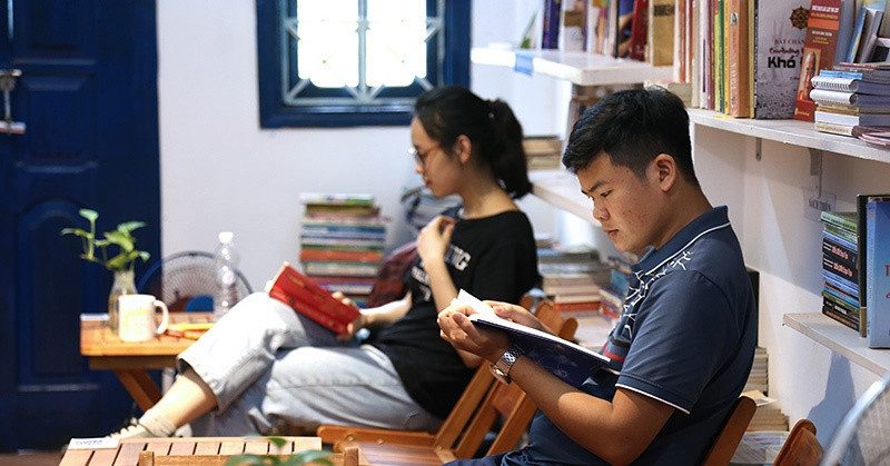 Rethinking reading habits in modern Vietnam
