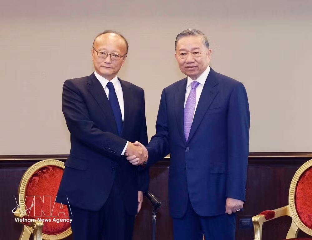 vnanet-vietnams-top-leader-receives-adb-president-masato-kanda.jpg