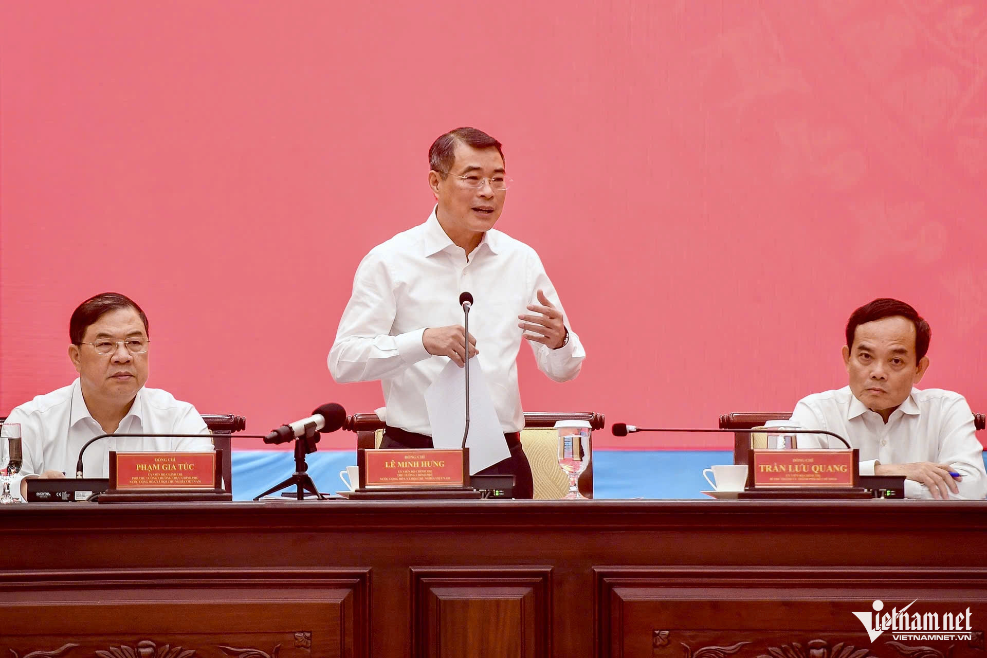 W-Thủ tướng Lê Minh Hưng nguyenhue.jpg