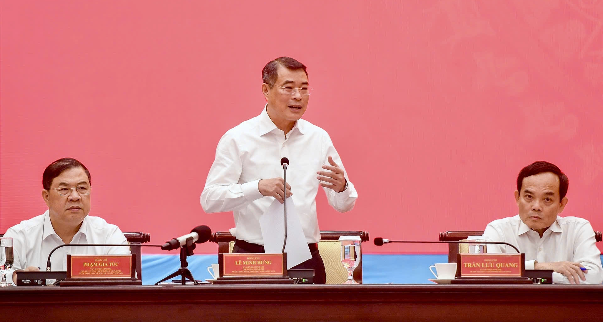PM orders HCM City to complete $385 million flood control project this year