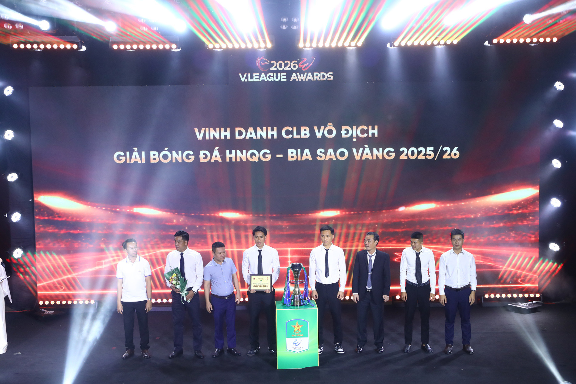 v league5.jpg