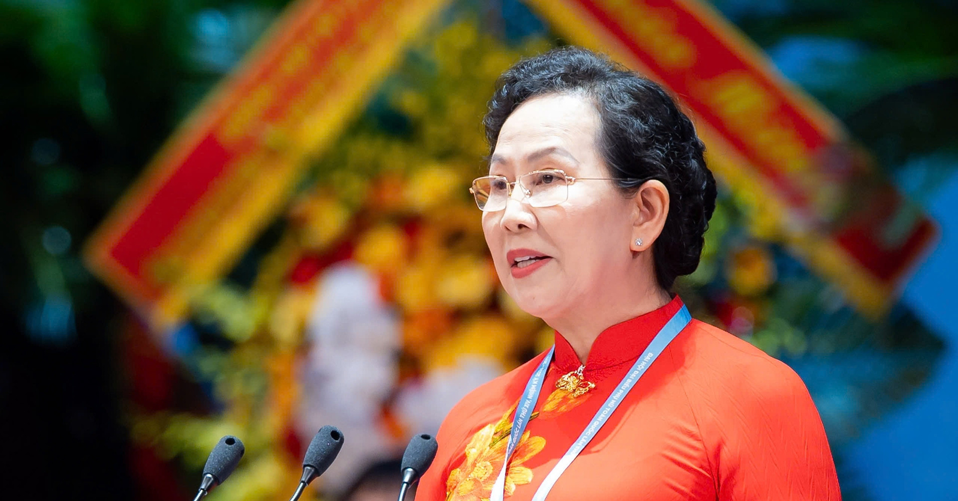 Le Thi Thuy re-elected president of Vietnam Women’s Union