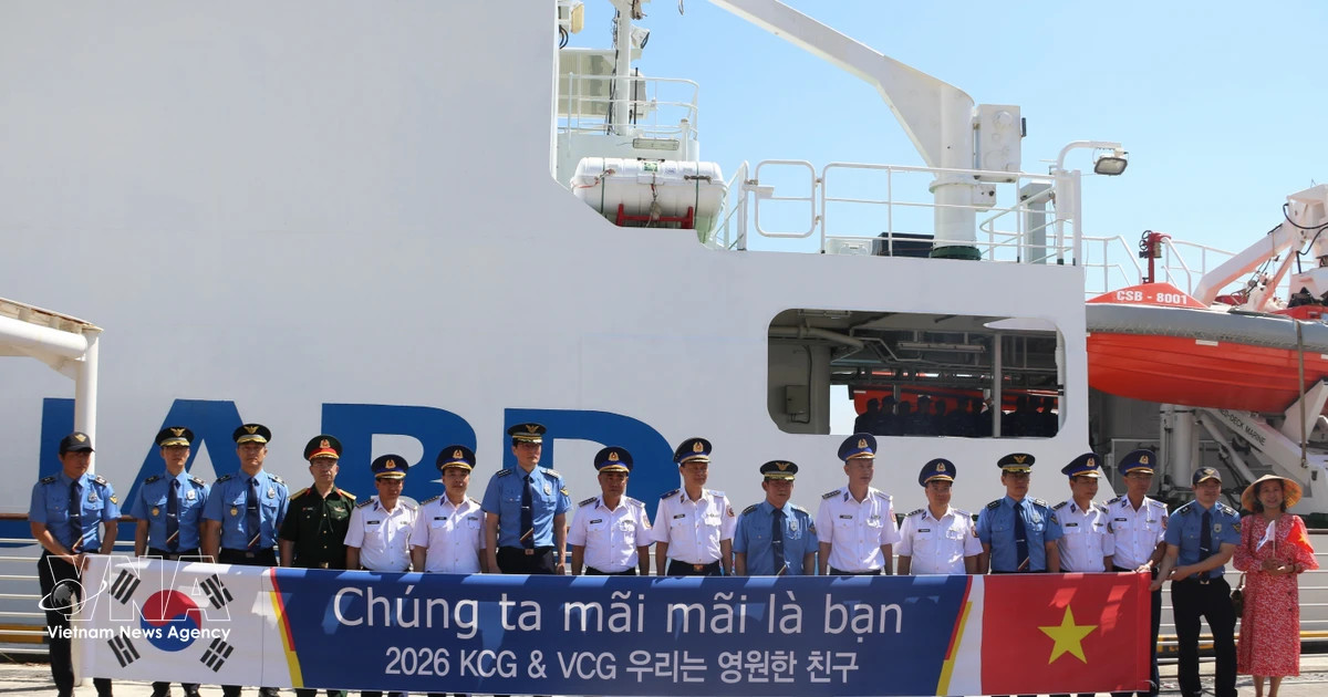 Vietnam Coast Guard vessel visits RoK