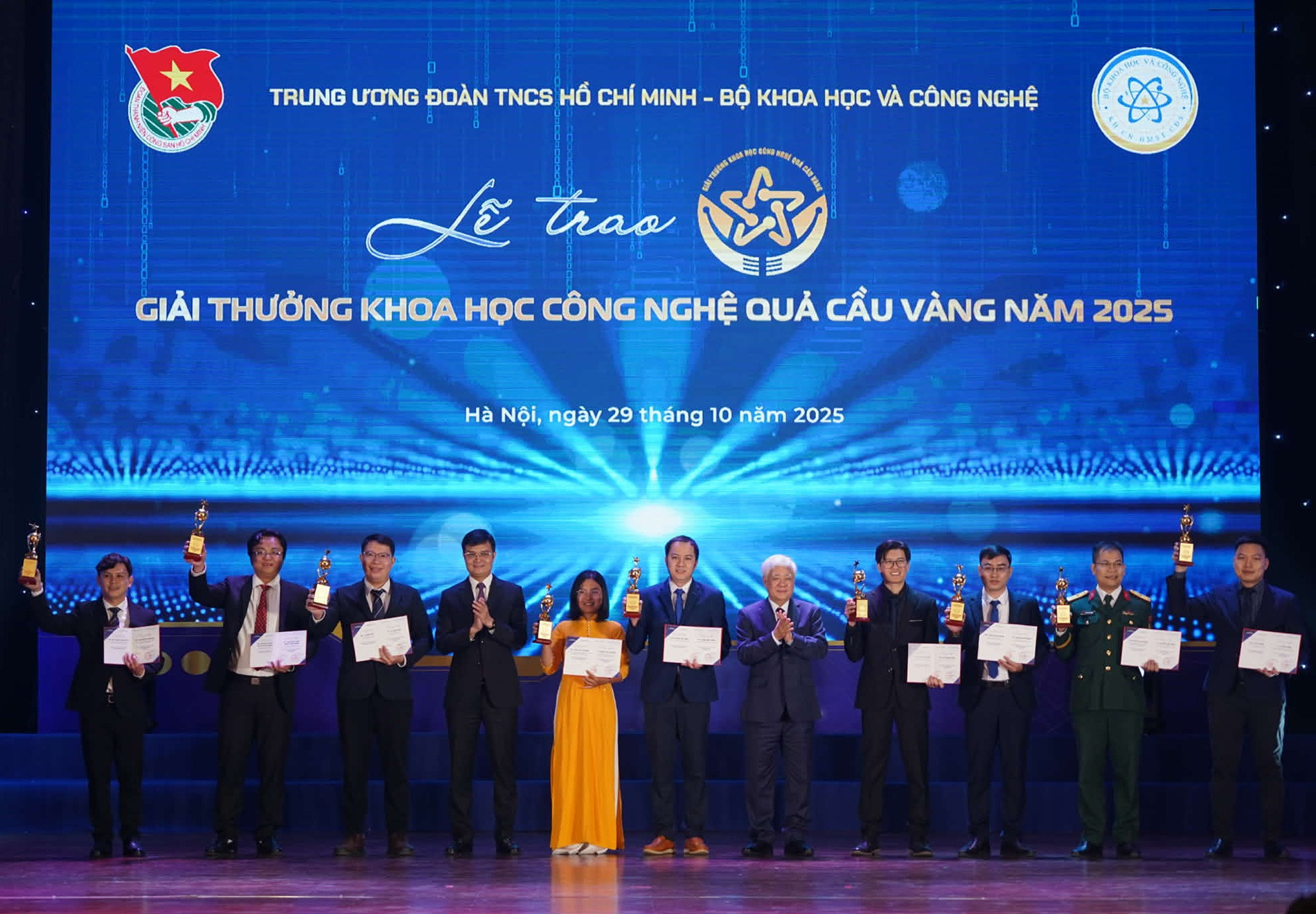 qua cau vang 2025 134.jpg