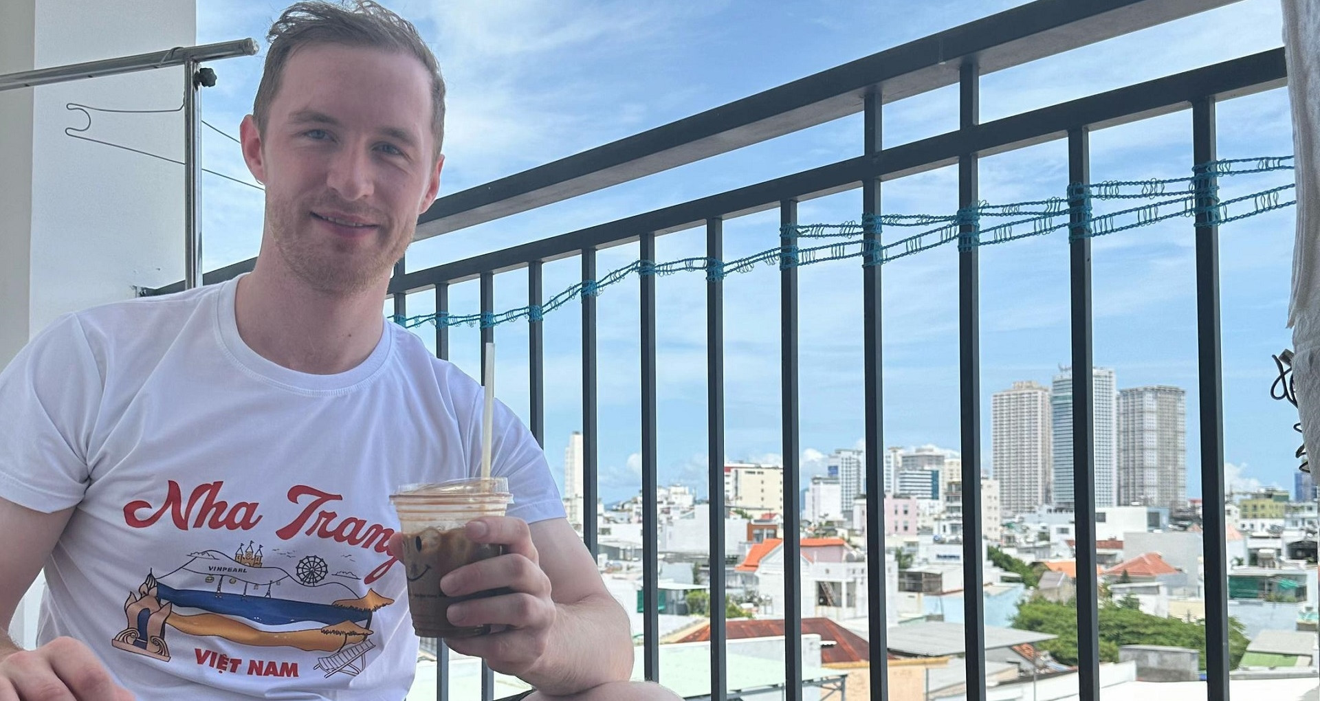 Foreign traveler falls for Nha Trang and plans a long-term future in Vietnam