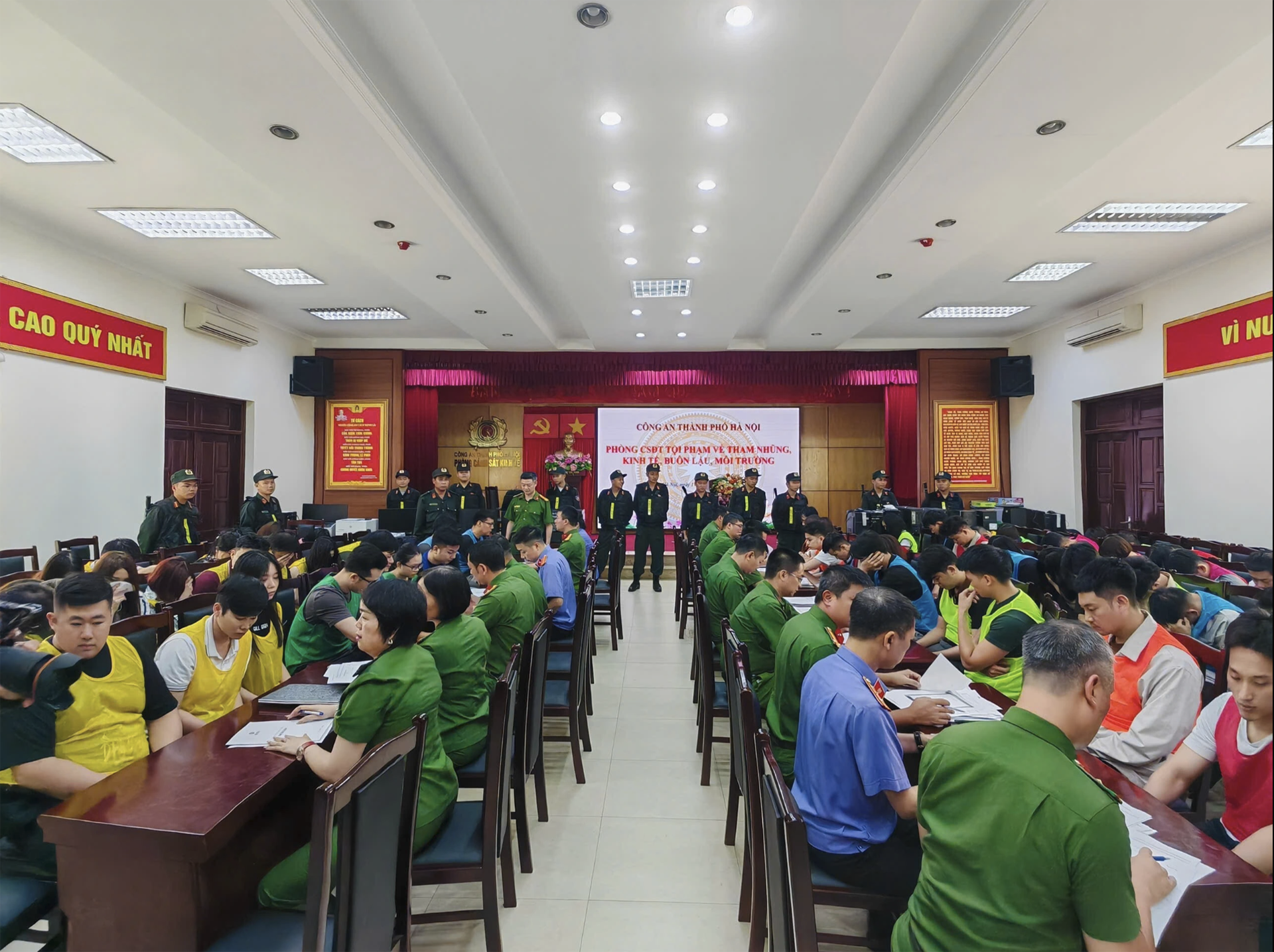 Ảnh màn hình 2026 06 17 lúc 18.19.29.png