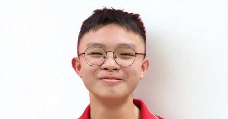 Top scorer in Ho Chi Minh City entrance exam shines in maths and English