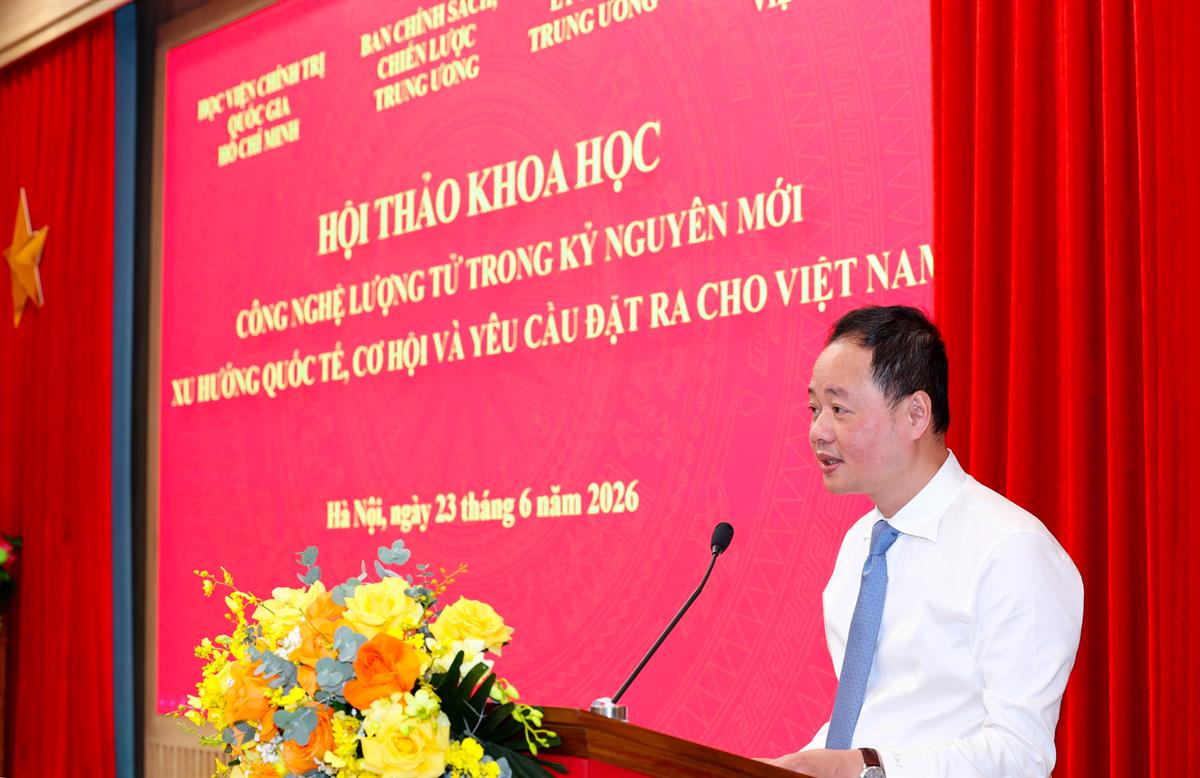 Hoi thao 1.png