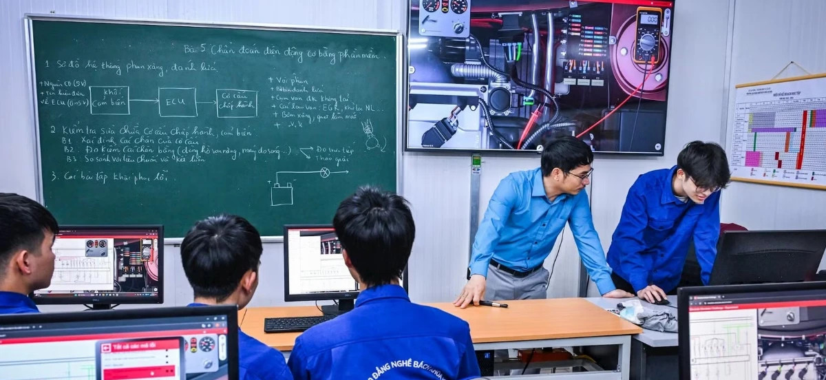 AI reshaping new generation of workers