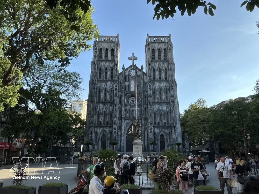 vnanet-hanoi-cathedral.jpg