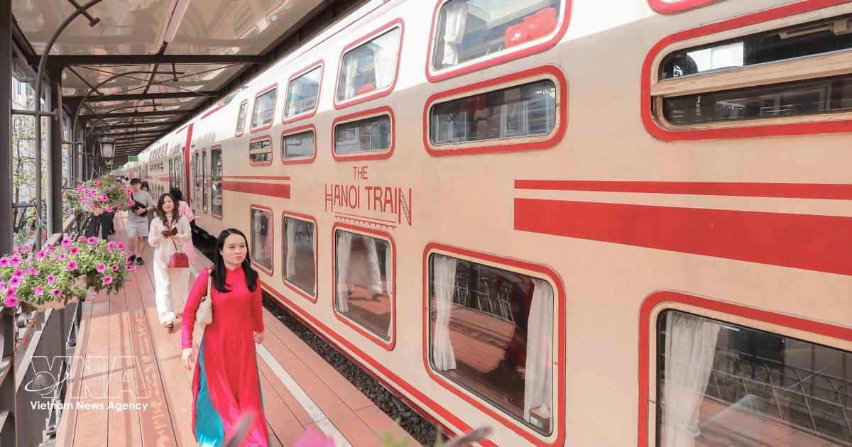 Heritage trains carve new niche in Vietnam’s tourism strategy