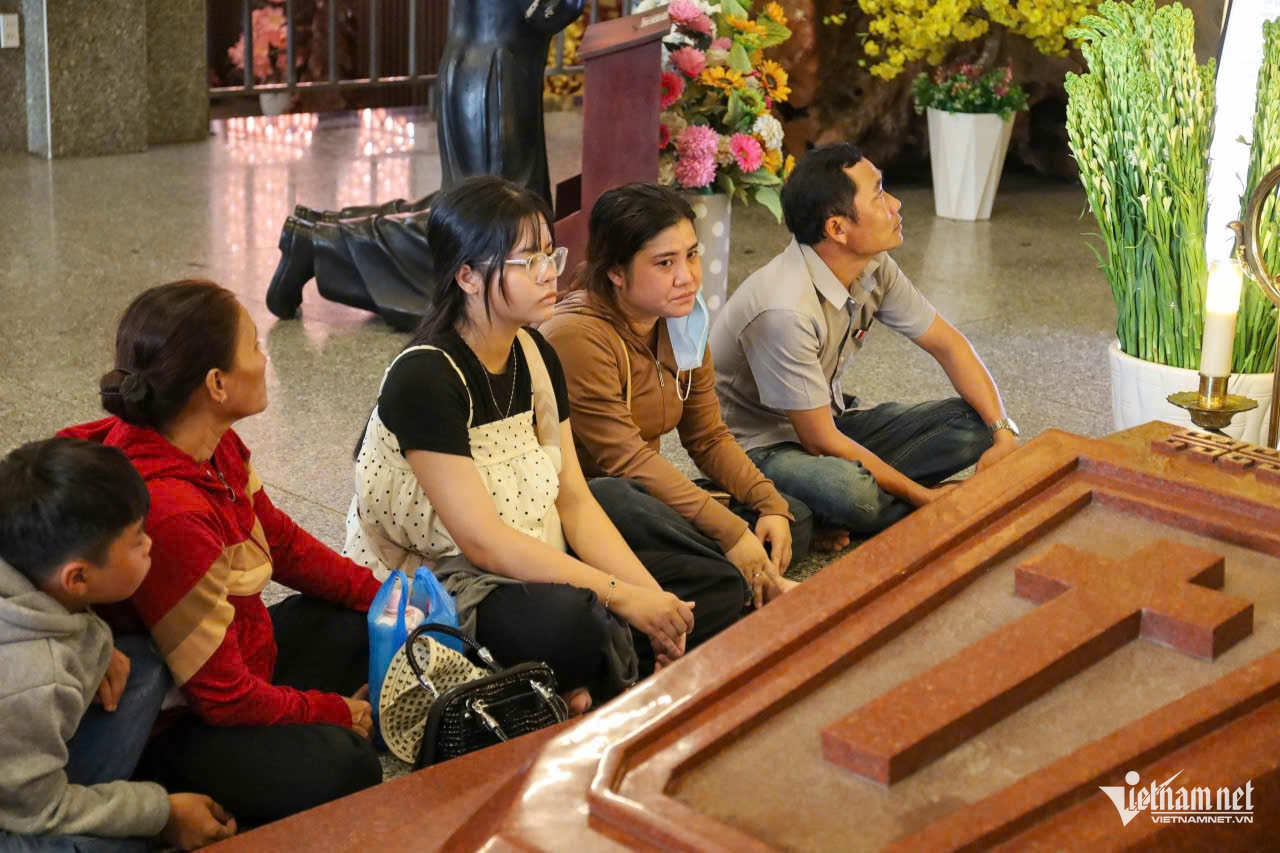 https://static-images.vnncdn.net/vps_images_publish/000001/000003/2026/6/24/w-truong-buu-diep-11-2765.jpg