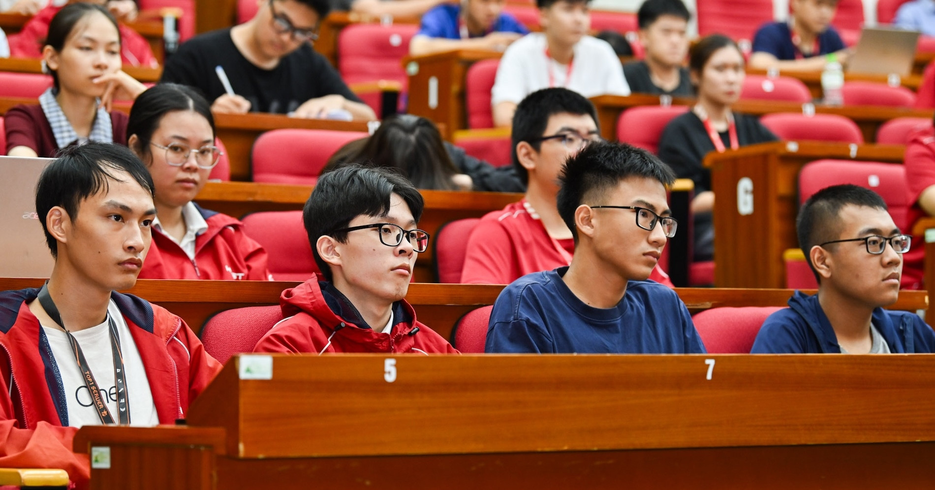Vietnam to award STEM scholarships to more than 30,000 students in 2026