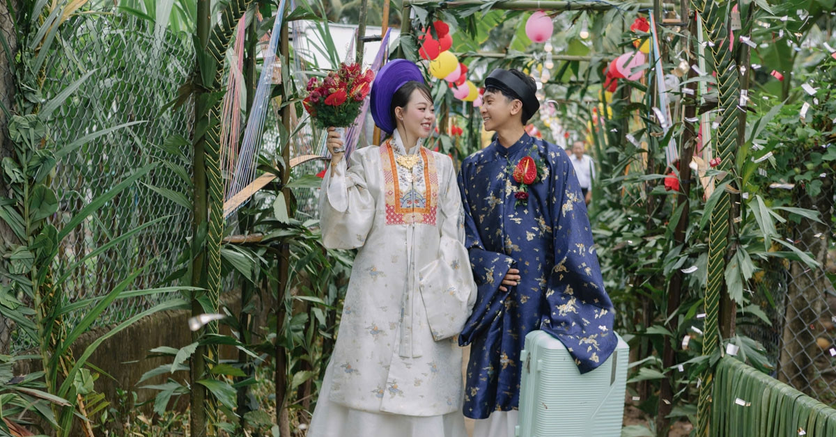 Vietnamese groom transforms entire village alley for unforgettable wedding