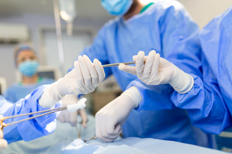 Woman unknowingly lived with four kidneys for decades