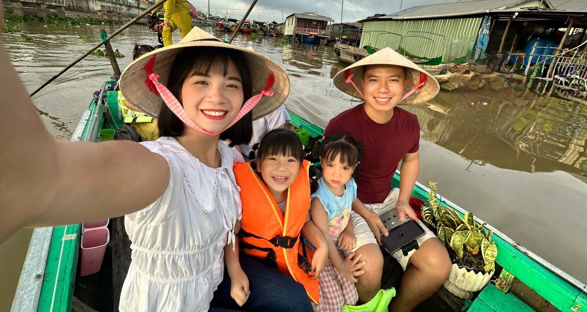 A 50-day Vietnam road trip leads a family to two unforgettable fishing villages