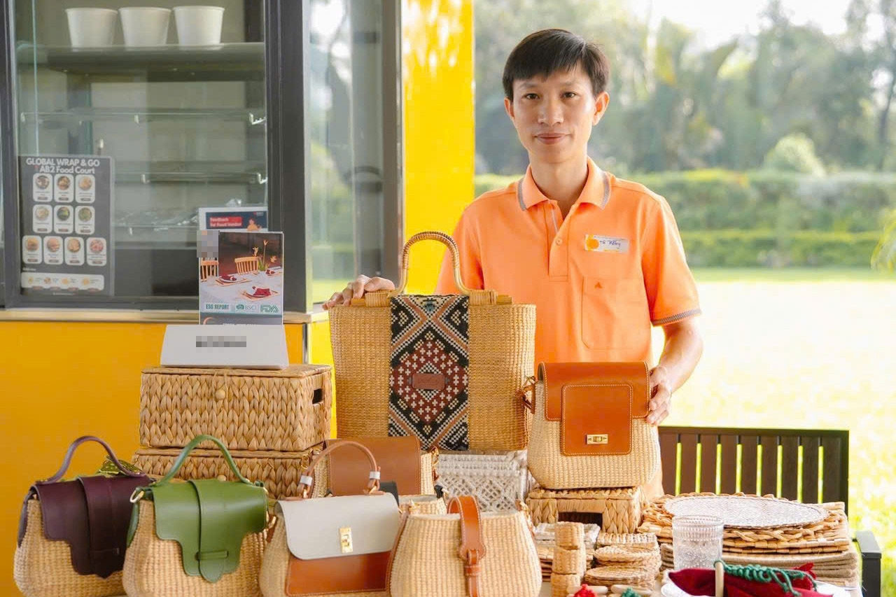 Engineer’s company earns $1.2 million a year from water-hyacinth products