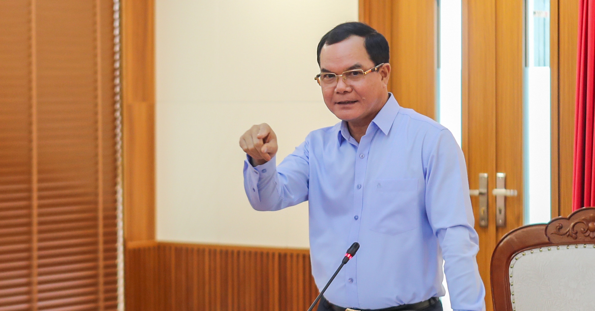 Minister calls for stronger investment in ethnic minority areas