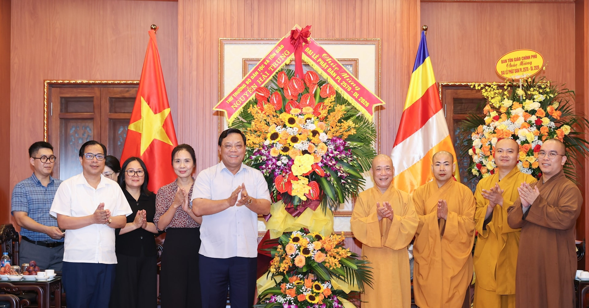 Buddhist leaders and officials mark Vesak 2570 in Hanoi