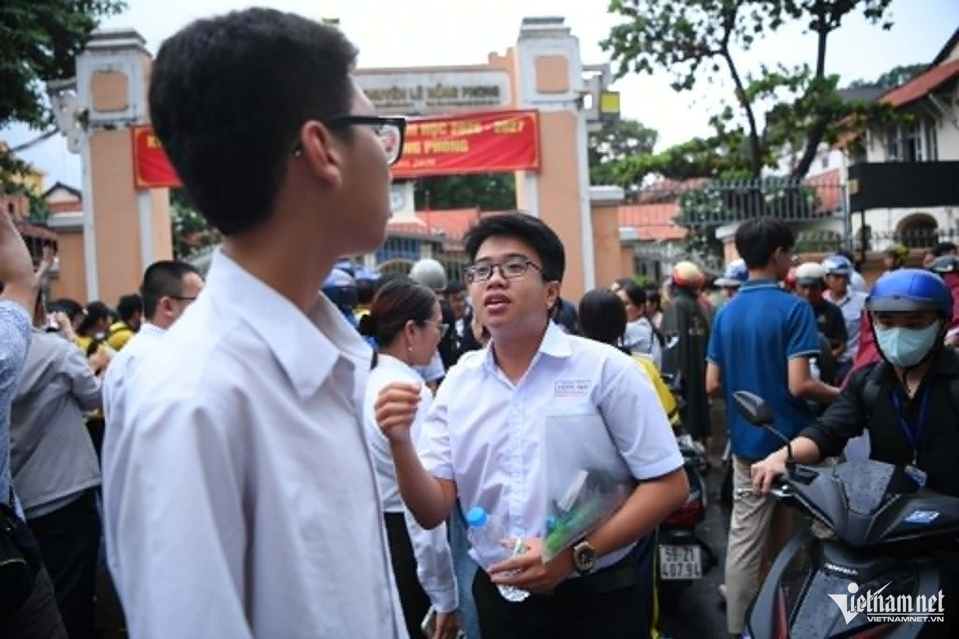 W-chuyen Vat ly.jpg