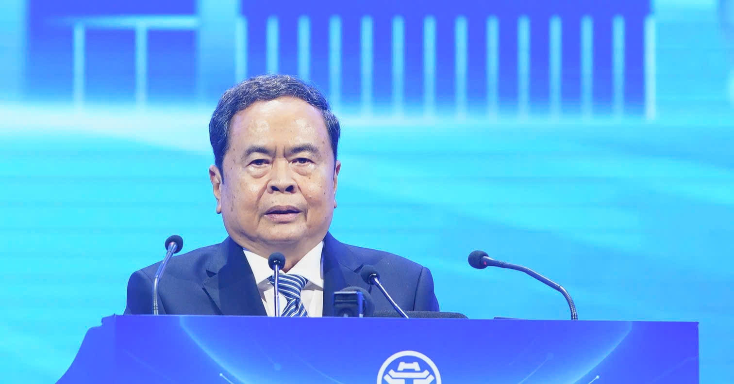 Hanoi vows swift action to deliver its 100-year development vision