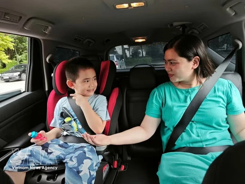 New traffic rules to require child safety restraints from August 15