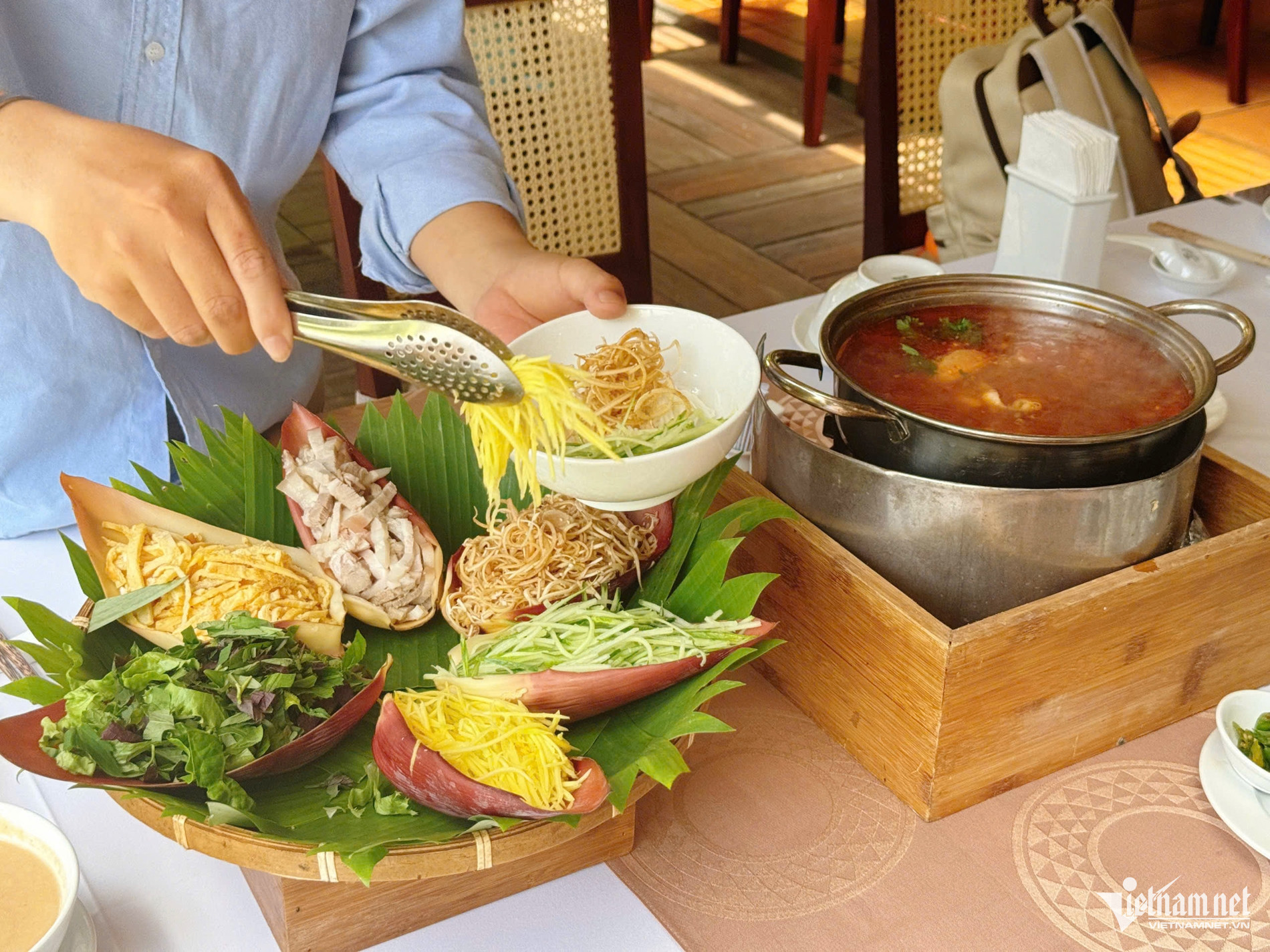 W-lẩu thả mũi né 4.jpg