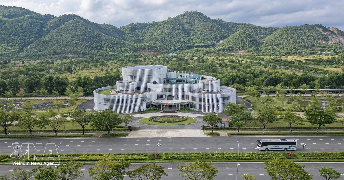 Vietnam’s hi-tech exports surpass 50% as startup ranking hits record