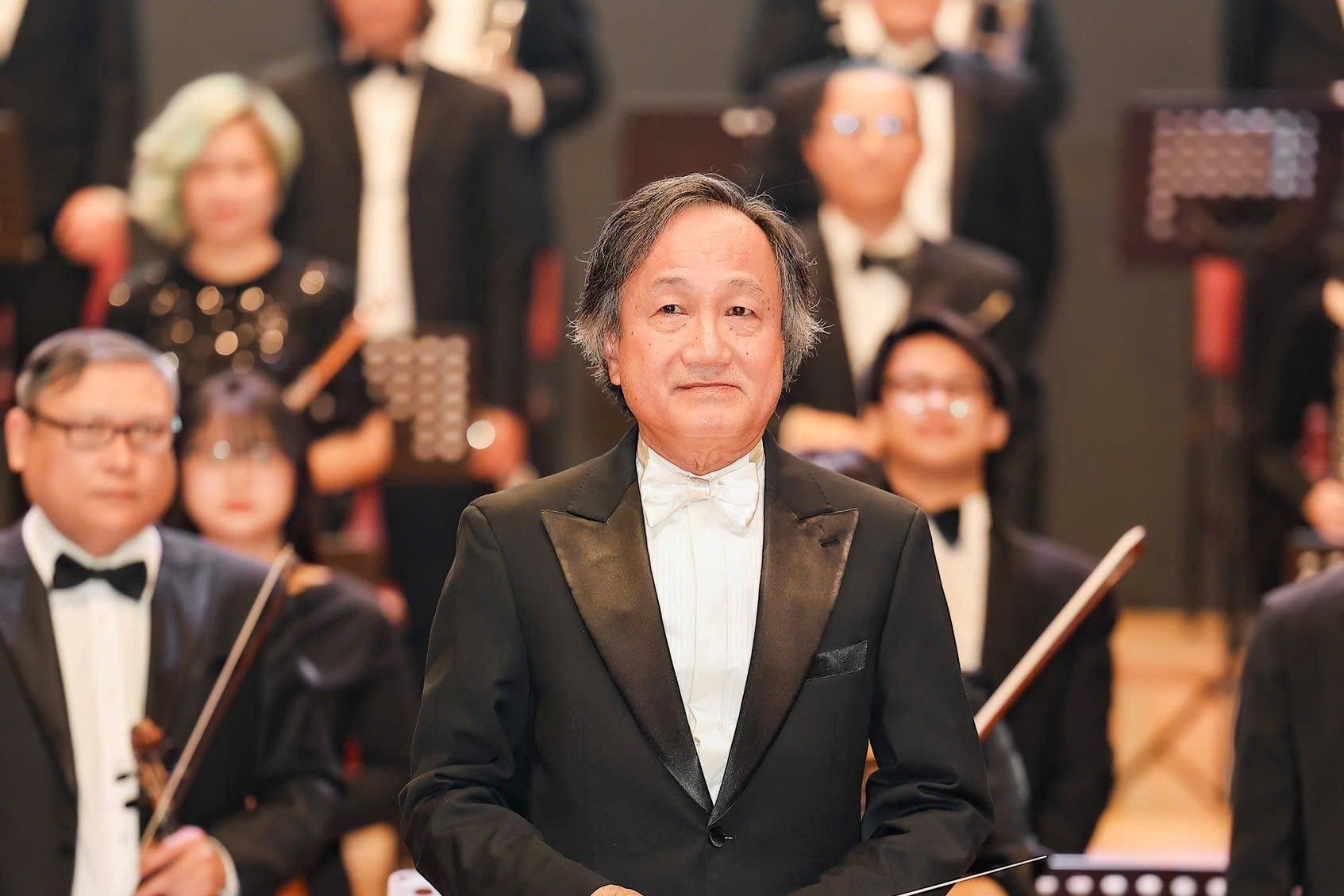 Conductor crafts pioneering music theory to defend Vietnamese identity