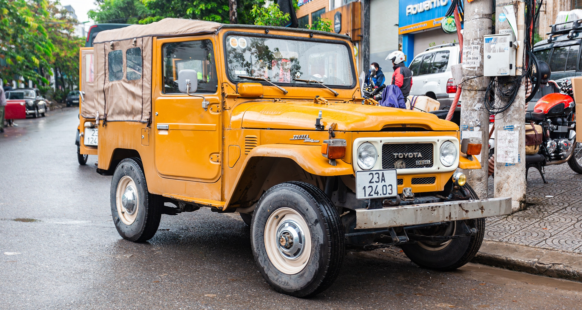 Vietnam’s Land Cruiser enthusiasts fight to preserve an off-road legend