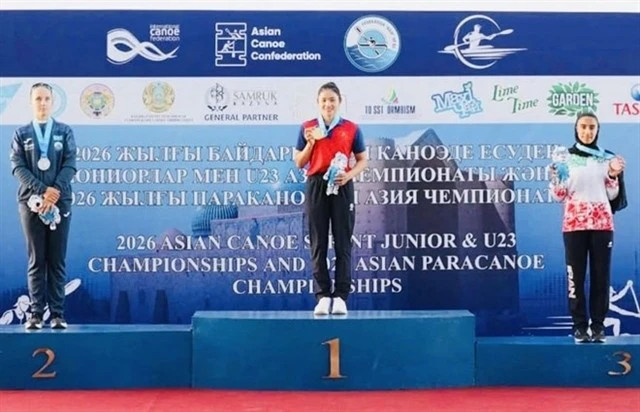 Vietnamese canoeist brings home three Asian junior titles