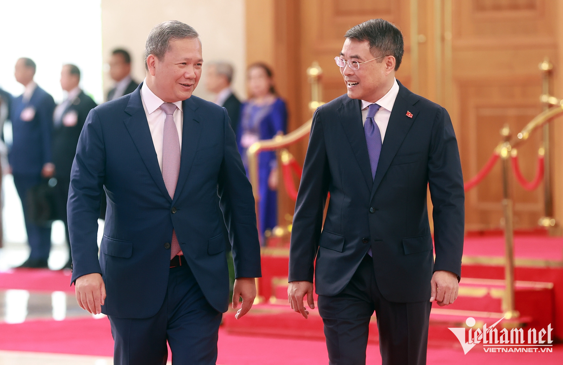 cambodian pm5.jpg