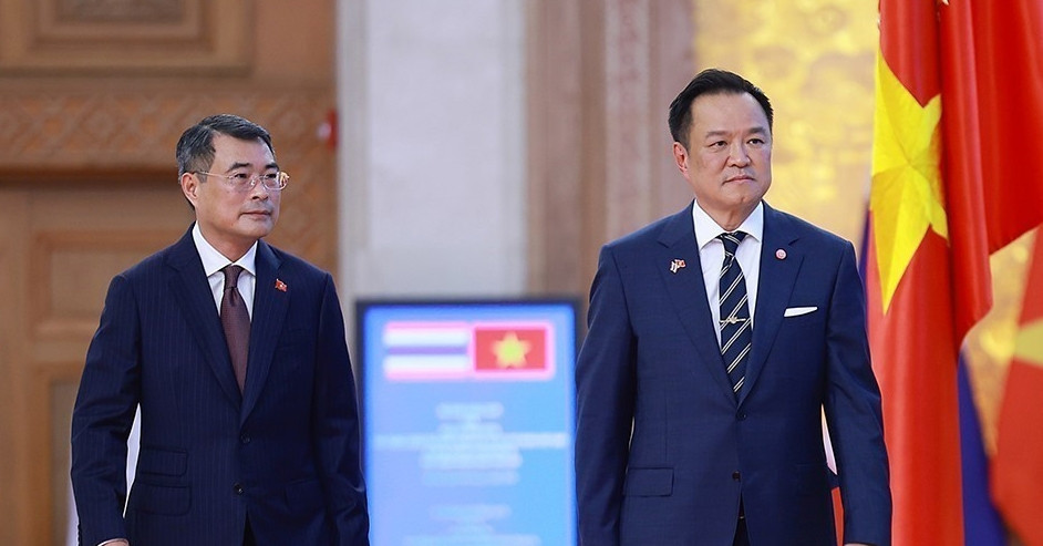 Thai Prime Minister Anutin Charnvirakul receives ceremonial welcome in Vietnam