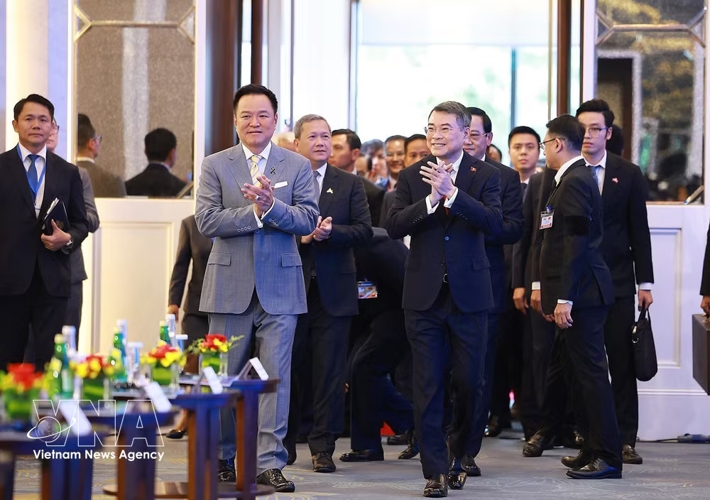 vnanet-potal-khai-mac-dien-dan-tuong-lai-asean-lan-thu-ba-8814052.jpg