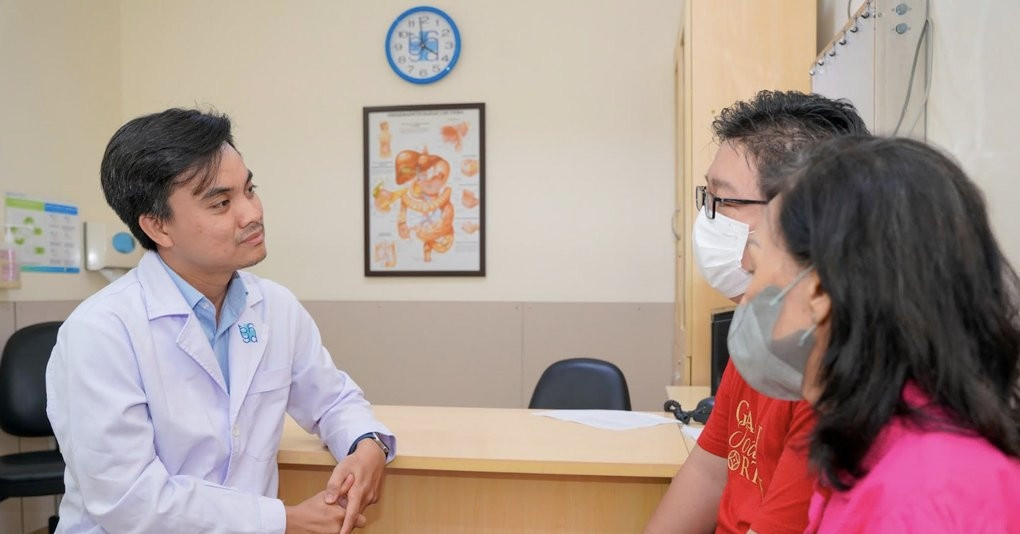 Foreign patients increasingly turn to Vietnam for complex treatment