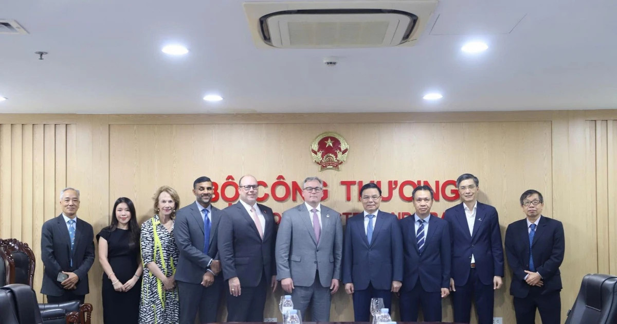 Murphy Oil urged to expand investment in Vietnam