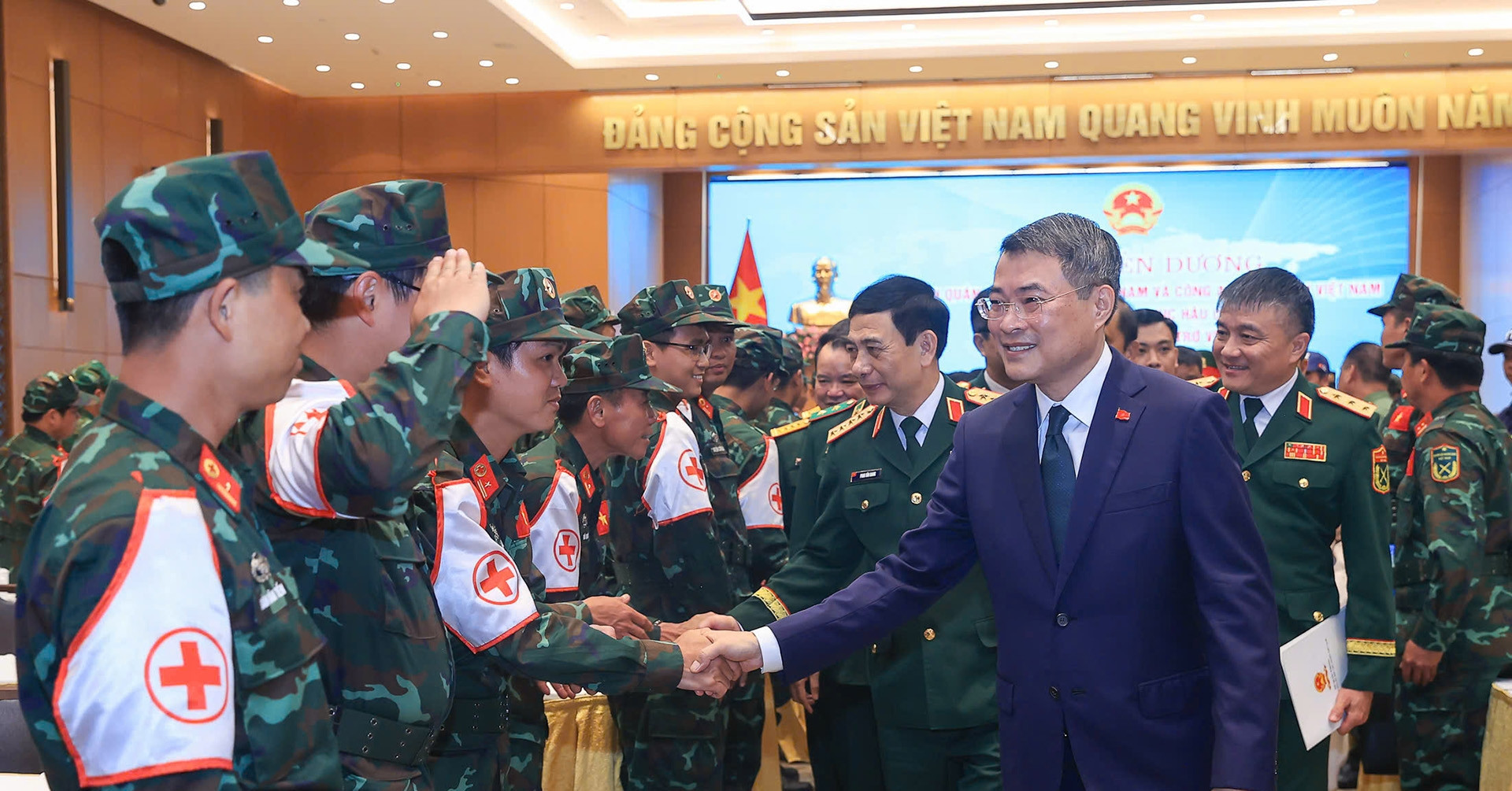 Vietnam honored after earthquake rescue mission in Venezuela
