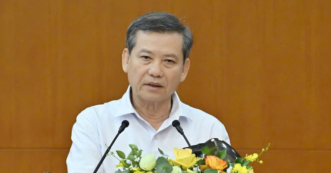 Vietnam urges provinces to target landmark waste cases