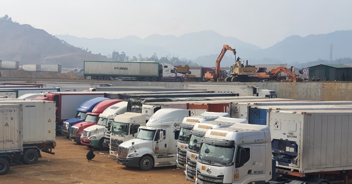 Driver shortage threatens Vietnam's road freight network