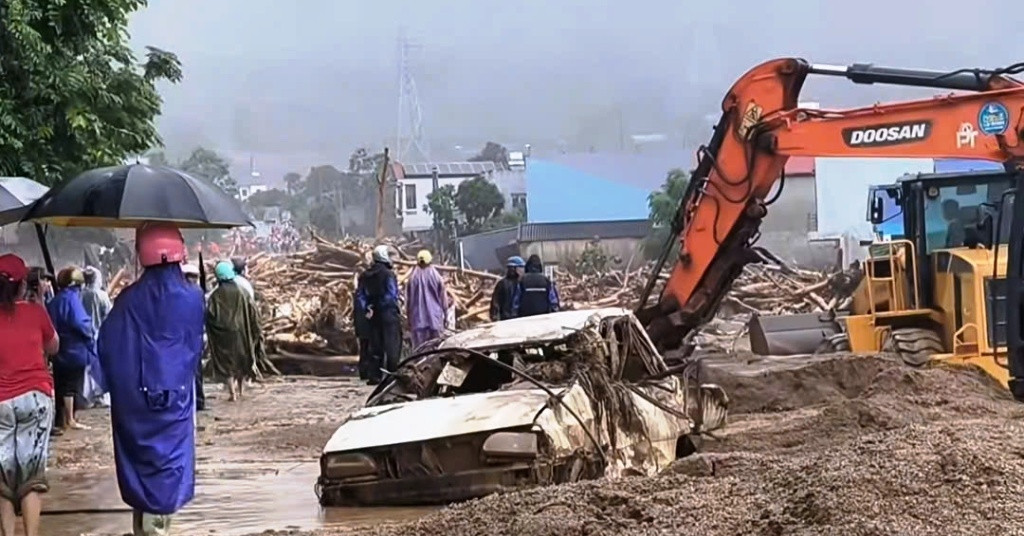 Deadly flash floods tear through Son La and Lai Chau